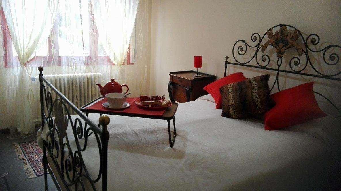 B&B Il Tempo Del Sogno Con Cani E Gatti Pet&Breakfast Μπαβένο Εξωτερικό φωτογραφία